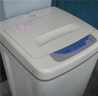 解决夏普洗衣机E33故障的简便维修方法